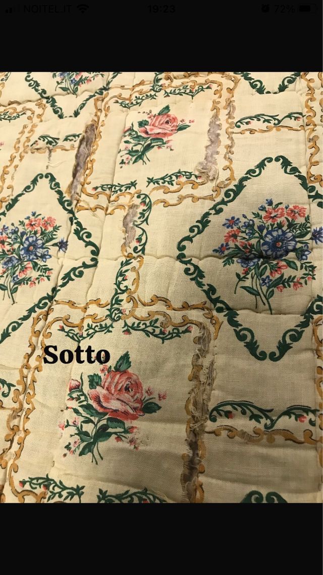 Trapuntino vintage beige a fiori grande