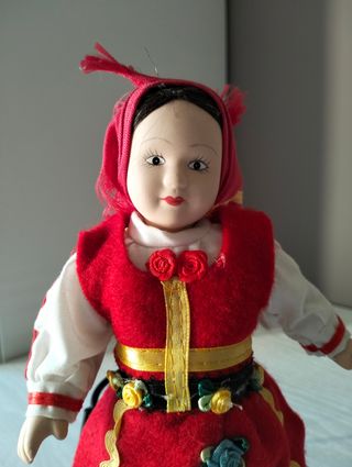 Bambolina in ceramica - Portogallo