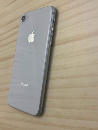 iPhone 8 64GB . Excelente estado. Libre