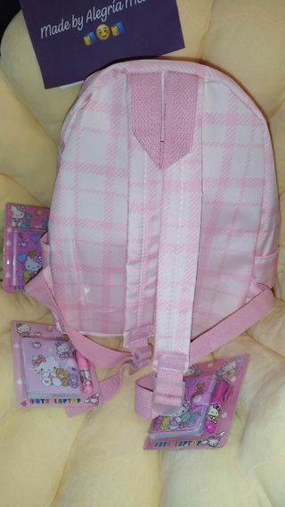 Mochila Hello Kitty 33cm con libreta