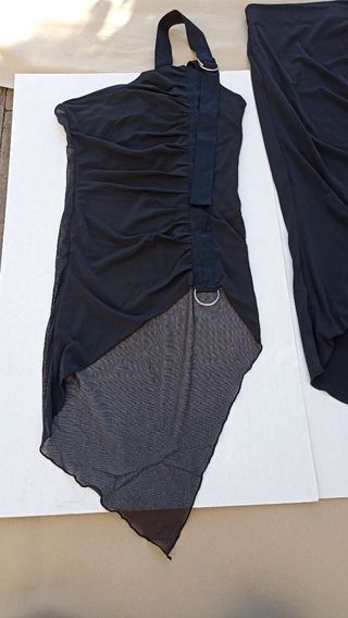 Completo top monospalla e gonna