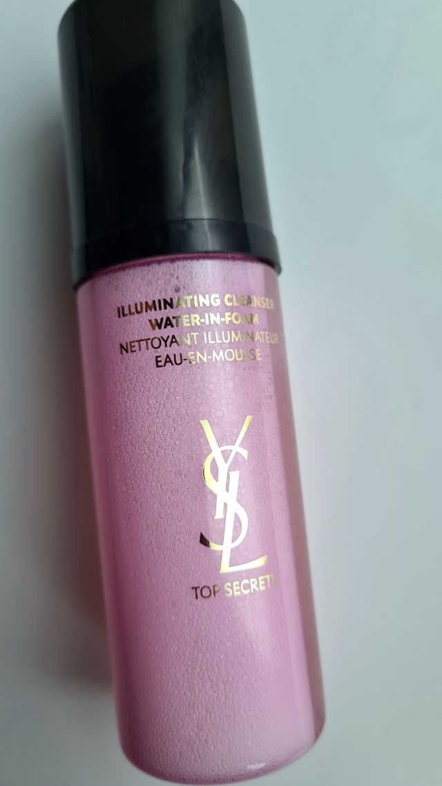 Illuminate cleanser YSL