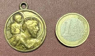 Rara medalla de San Cristóbal 1967