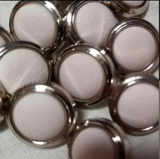 Lote 20 botones- 9 colores