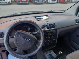 Ford Transit Connect 2004