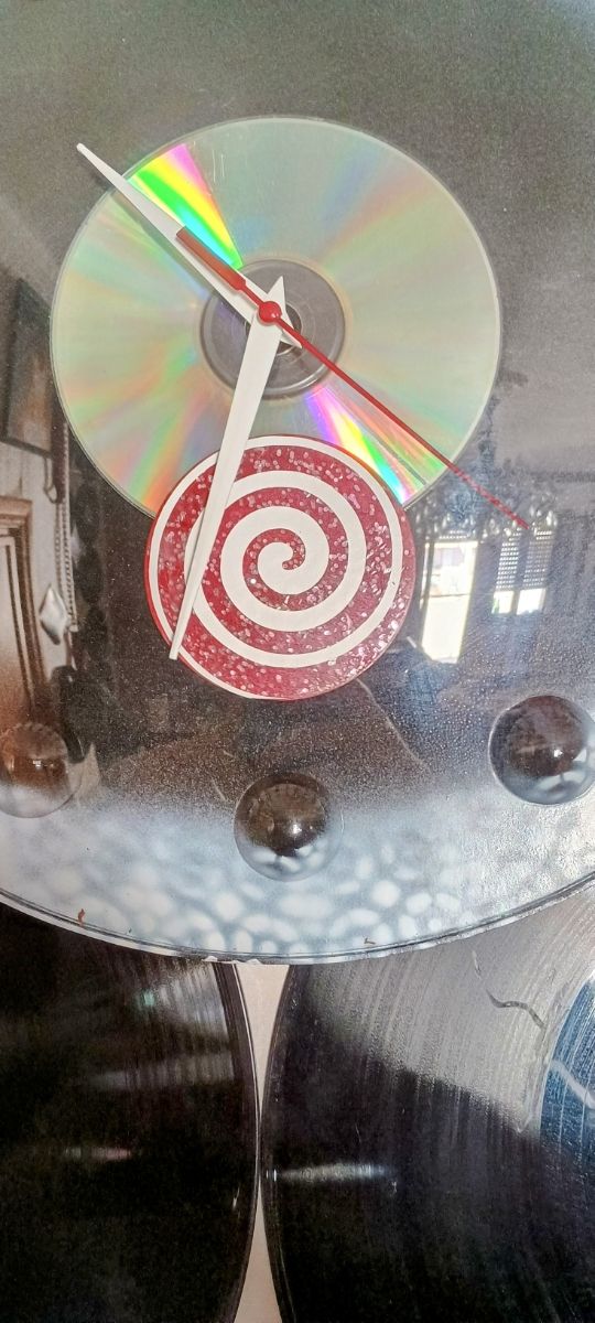 Orologio da parete 2 meccanismi 