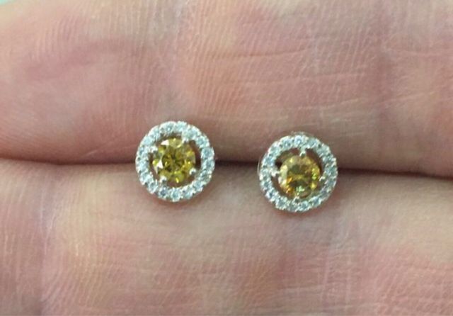 Pendientes oro 18k y diamantes naturales