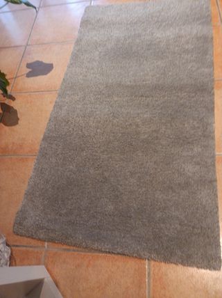 Alfombra gris nueva 80 x 150 cm