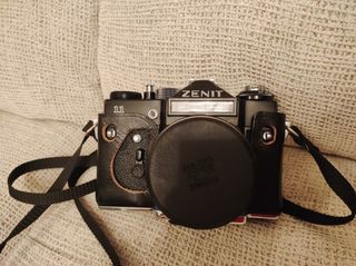 Cámara de fotos Zenit 11 vintage