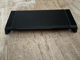 Soporte monitor RGB