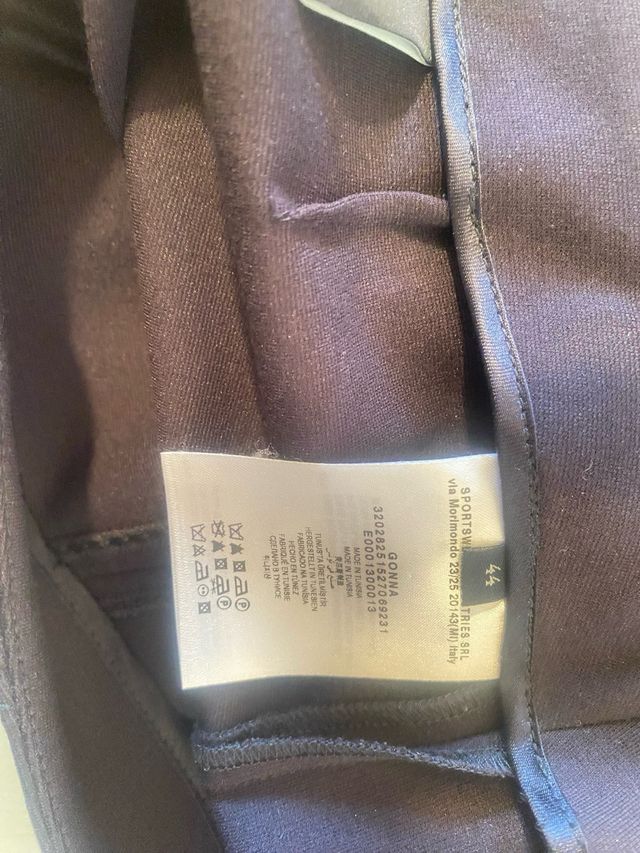 Ottima gonna blu Marina Yotching