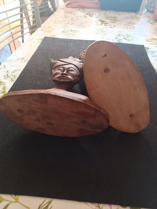 Coppia sculture indonesiane