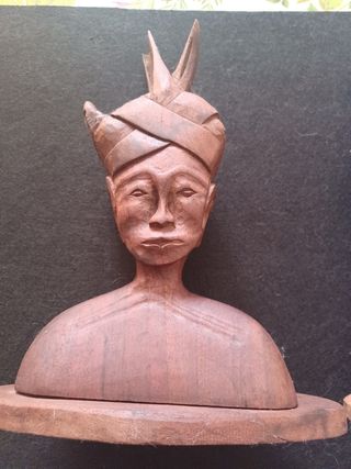 Coppia sculture indonesiane