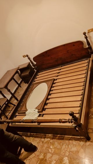 Letto in legno 