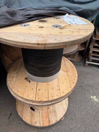 MESAS BOBINAS CARRETE MADERA CABLE CHILLPALET