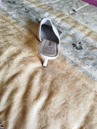 Zapatos zuecos 36 tacón fino medio