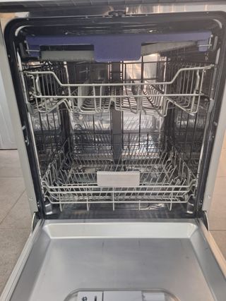 LAVAVAJILLAS EAS ELECTRIC 14 CUB 60CM 3 BANDEJAS