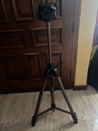 Trípode TNB