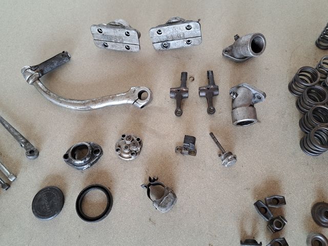 Lote piezas Ducati SS MHR Darmah GT Bevel