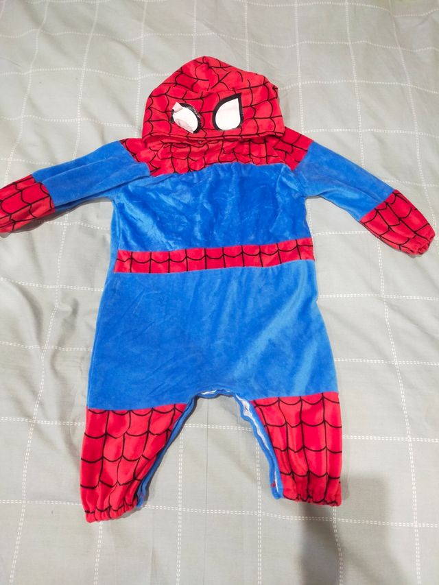 Disfraz spiderman bebé 12-18 meses