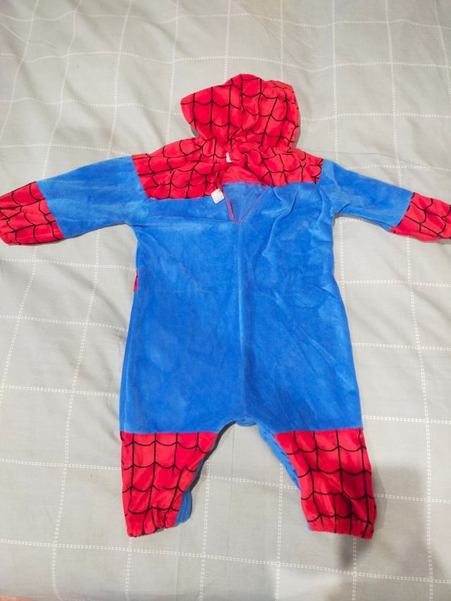 Disfraz spiderman bebé 12-18 meses
