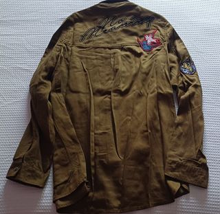 Sobrecamisa militar parches