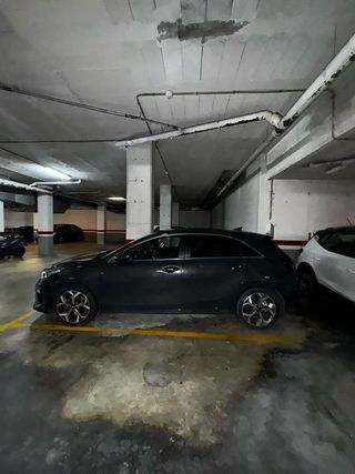 Garaje en venta en Can Nadal - Falguera en Sant Feliu de Llobregat