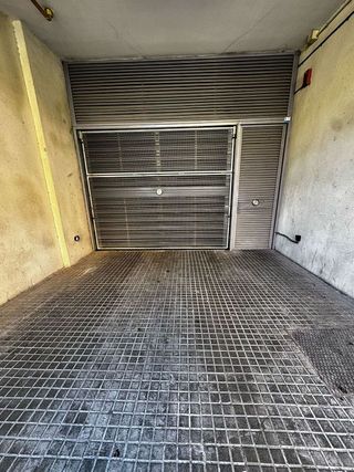 Garaje en venta en Can Nadal - Falguera en Sant Feliu de Llobregat