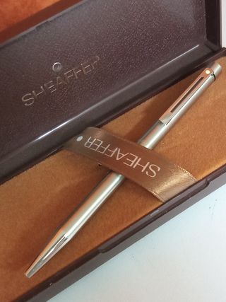 Bolígrafo Sheaffer acero , a estrenar 