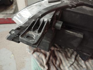 Faro delantero derecho Ford Kuga led