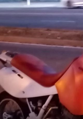 Plasticos honda XR 600 y asiento rebajado