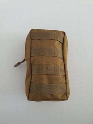 Riñonera táctica larga exterior molle coyote caqui