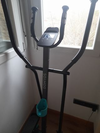 Bicicleta elíptica  marca DOMYOS