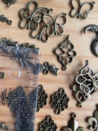 Crea bisutería y abalorios