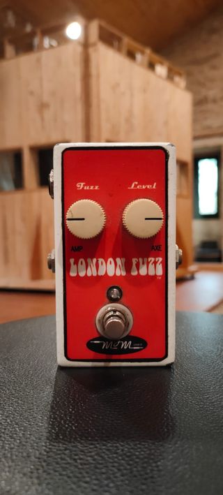 ギター MJM Guitar FX - LONDON FUZZ MJM London Fuzz - YouTube
