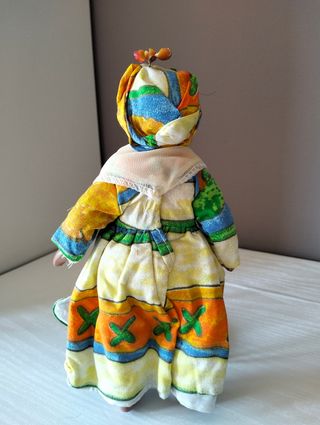 Bambolina in ceramica - Martinica