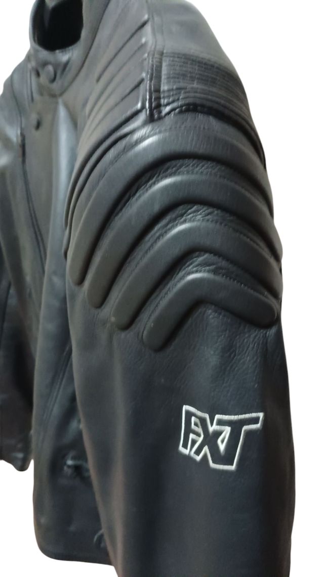 Cazadora para moto de piel