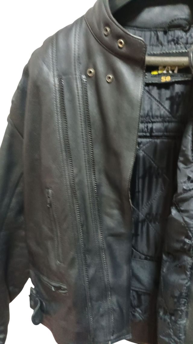 Cazadora para moto de piel