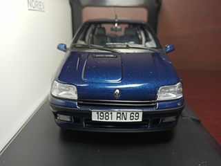 1:18 RENAULT CLIO WILLIAMS