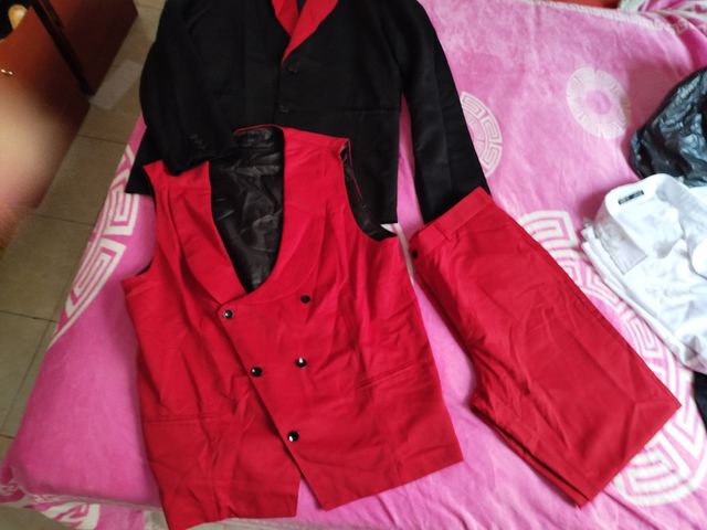 Vendo traje de hombre de boda