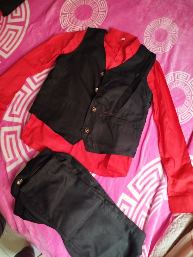 Vendo traje de niño