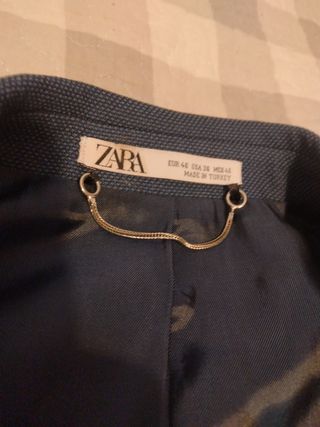 Traje de zara