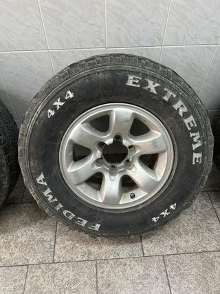 Llantas patrol GR y61