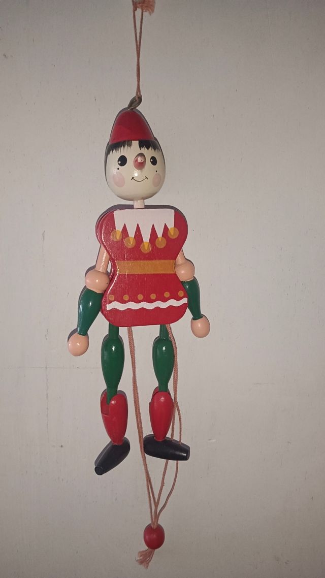 Marioneta de pinocho antigua