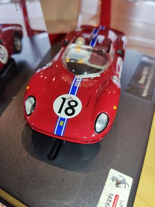 Scalextric Carrera Ferrari 365