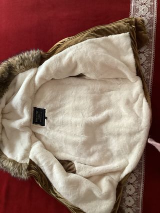 Bomber tercipelo nueva comprada en Paris solo 50 e