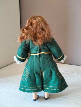 Bambolina in ceramica - Irlanda