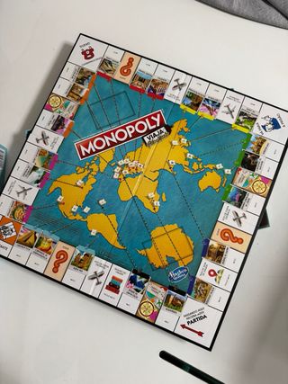Monopoly Viaja pelo Mundo