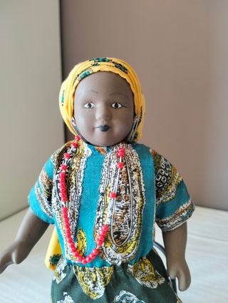 Bambolina in ceramica - Camerun