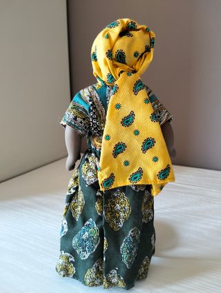 Bambolina in ceramica - Camerun